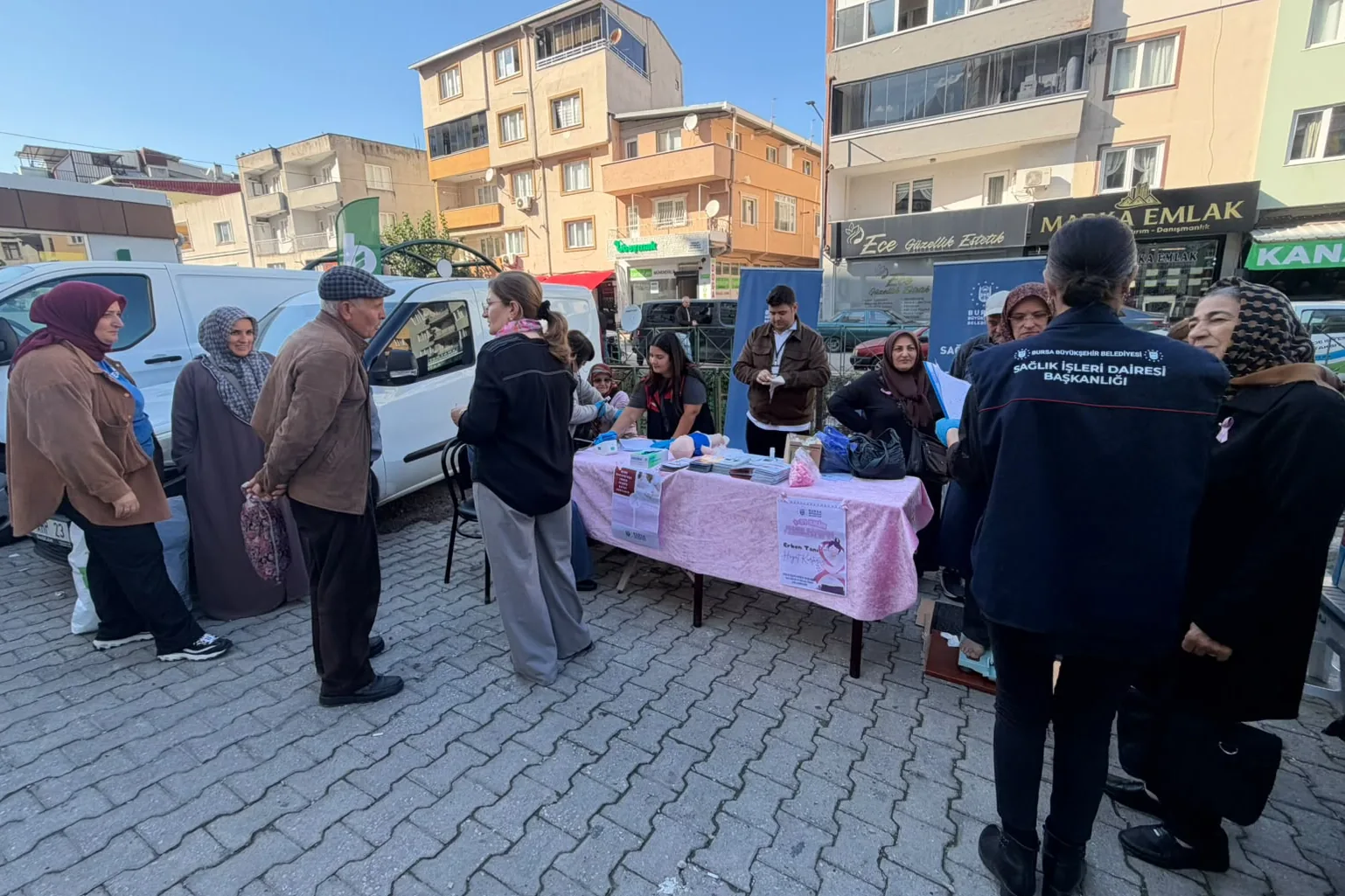İzmir B&uuml;y&uuml;kşehir&rsquo;den kız &ouml;ğrencilere g&uuml;venli ve uygun fiyatlı yuva