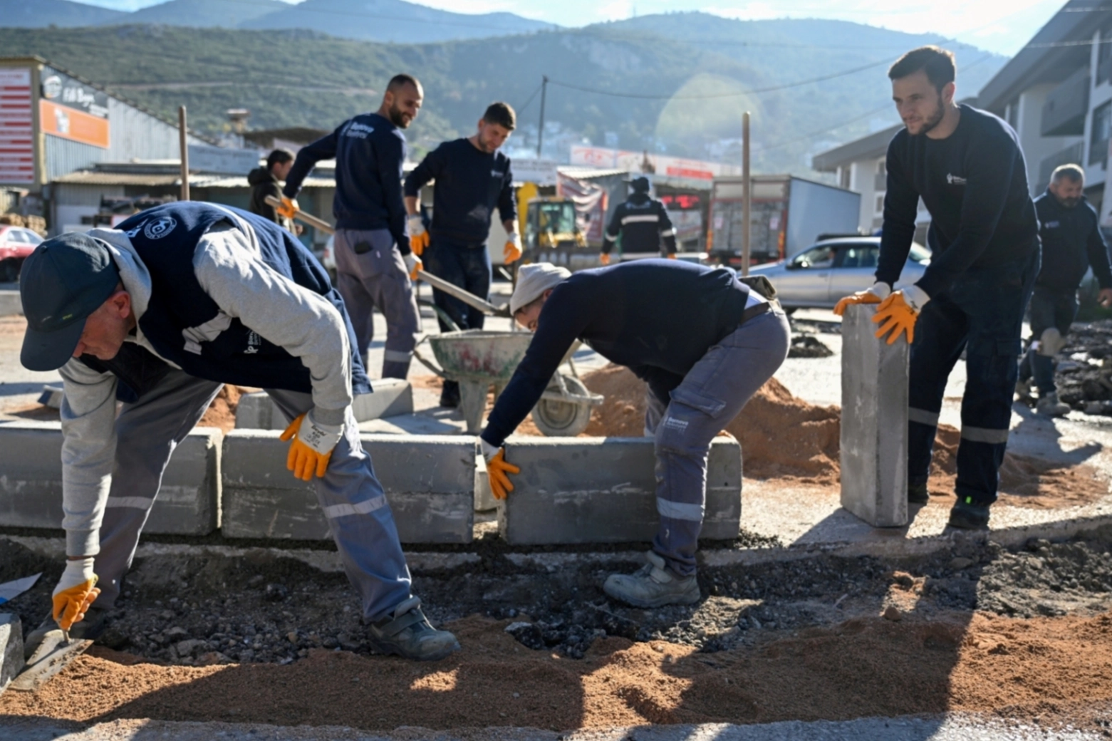 İzmir Bornova&rsquo;da trafiğe nefes aldıracak hamle