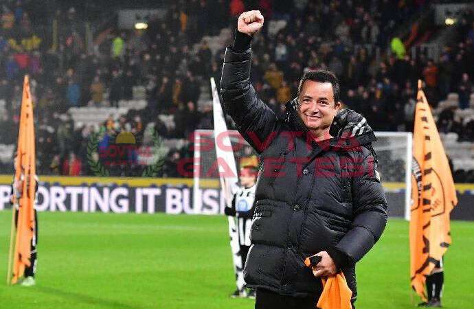 Acun Ilıcalı'nın sahibi olduğu Hull City'nin yeni teknik direkt&ouml;r&uuml; belli oldu! 2.5 yıllık s&ouml;zleşme imzalandı