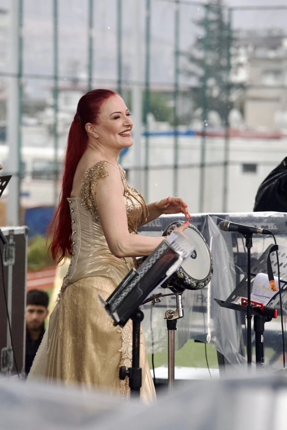 Candan Er&ccedil;etin&rsquo;den Hatay&rsquo;da Dayanışma ve Umut Dolu Konser