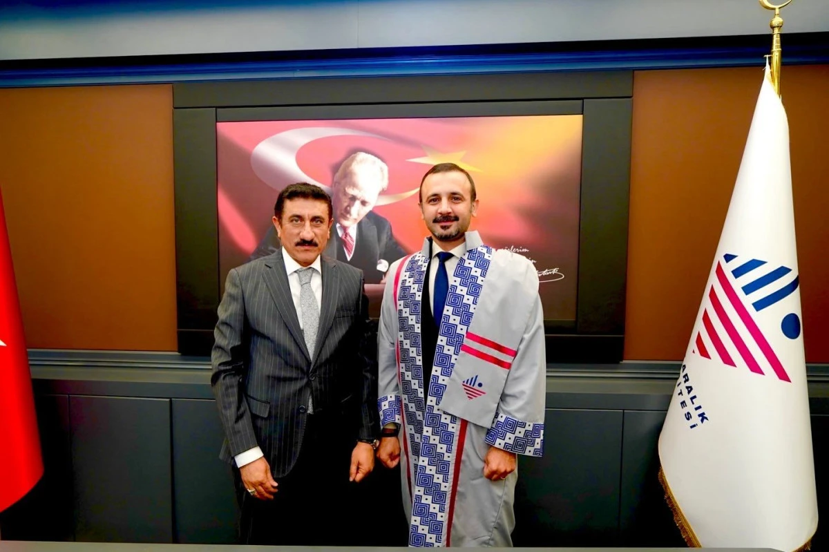 Samandağlı Akademisyen Do&ccedil;entlik Unvanı Aldı